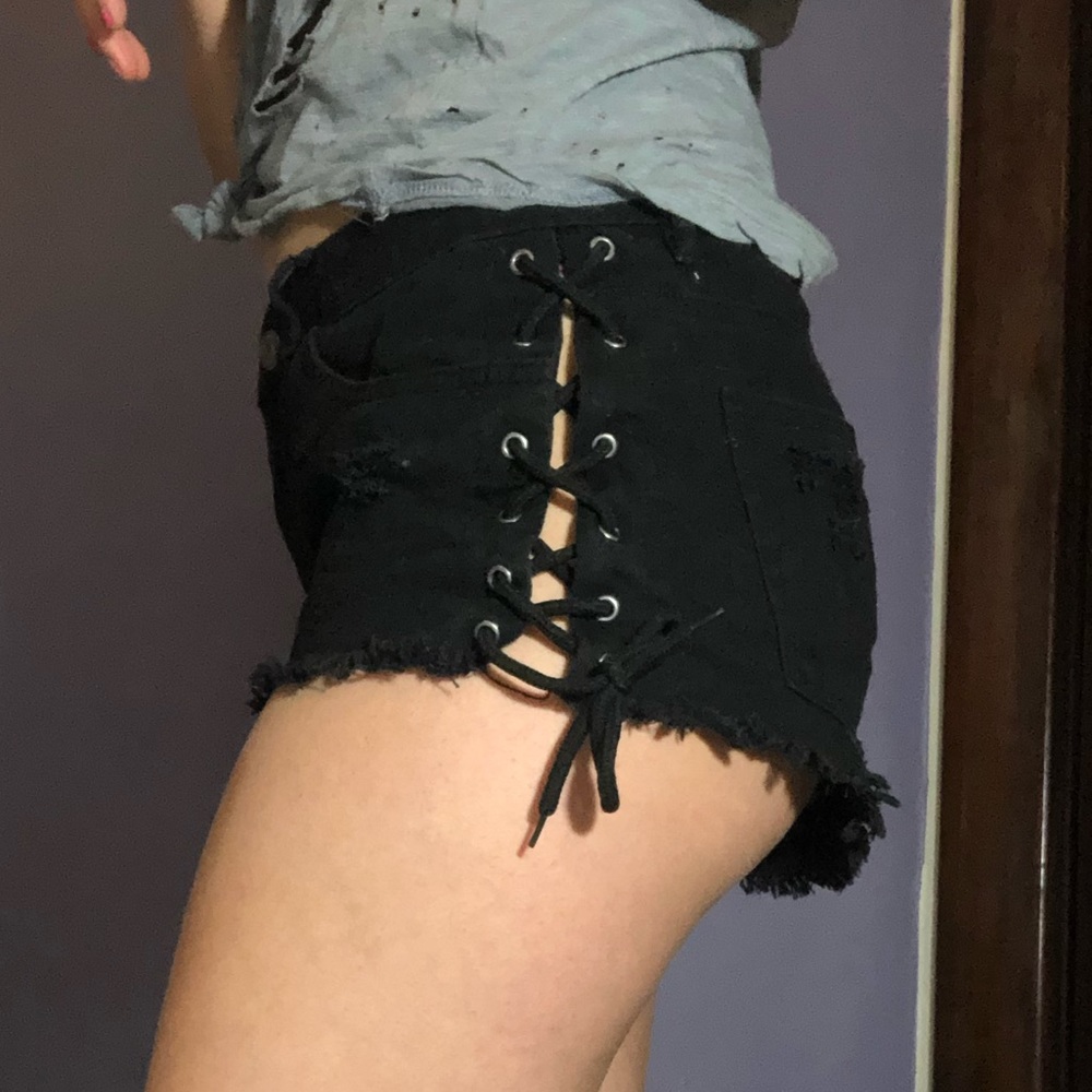 Distressed tie shorts